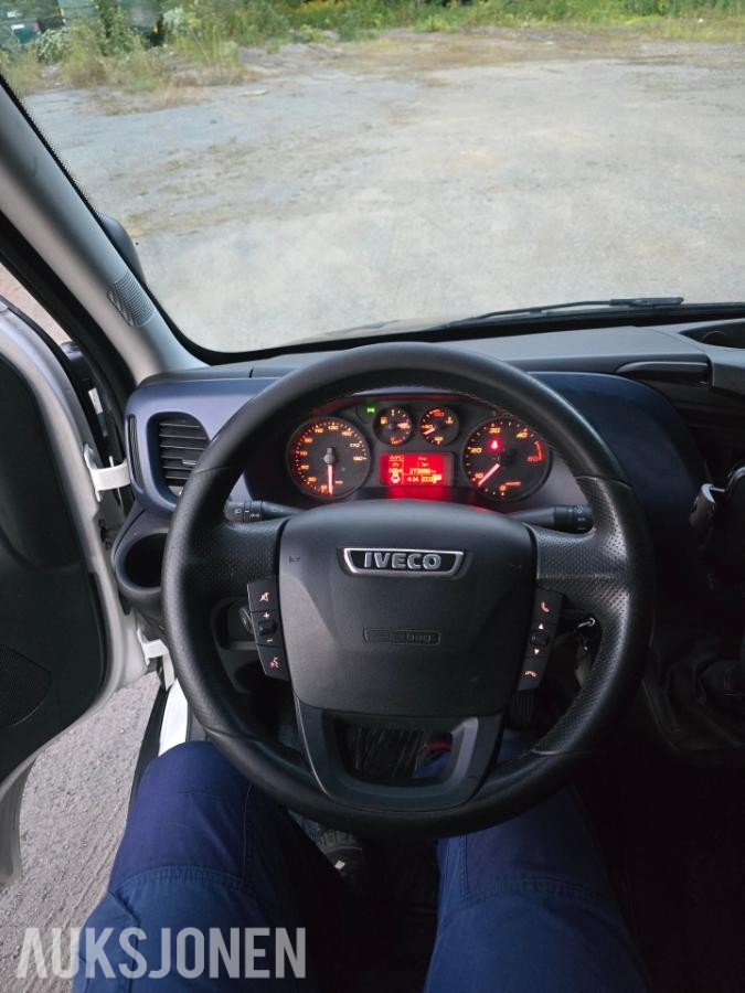 2018  IVECO DAILY 35C18, SKAPBIL 180HK AUT WEBASTO ZEPRO LØFTELEM