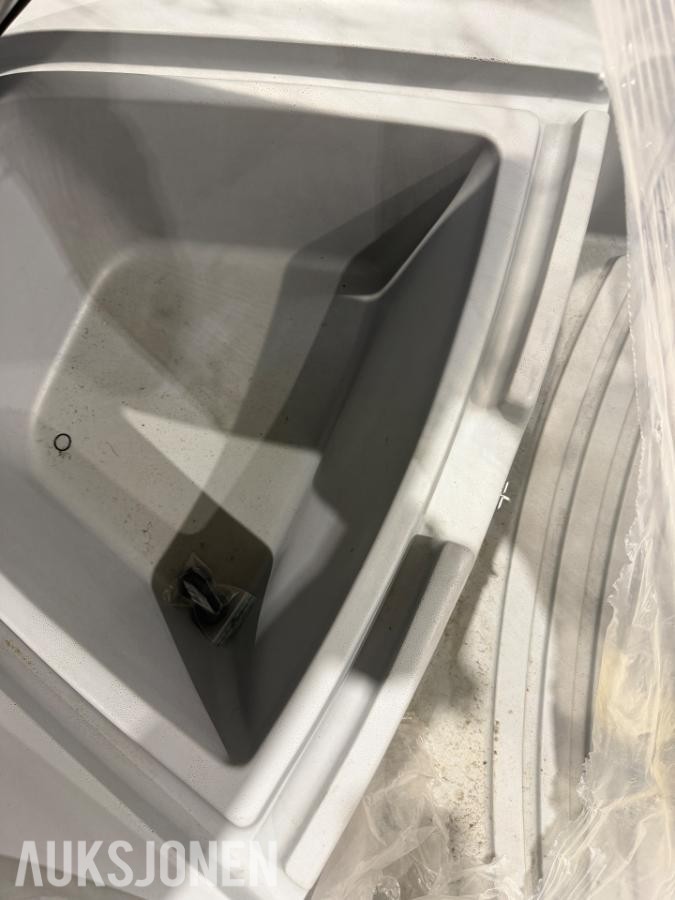 Ny Ubrukt 2022/23 River 420XR selges