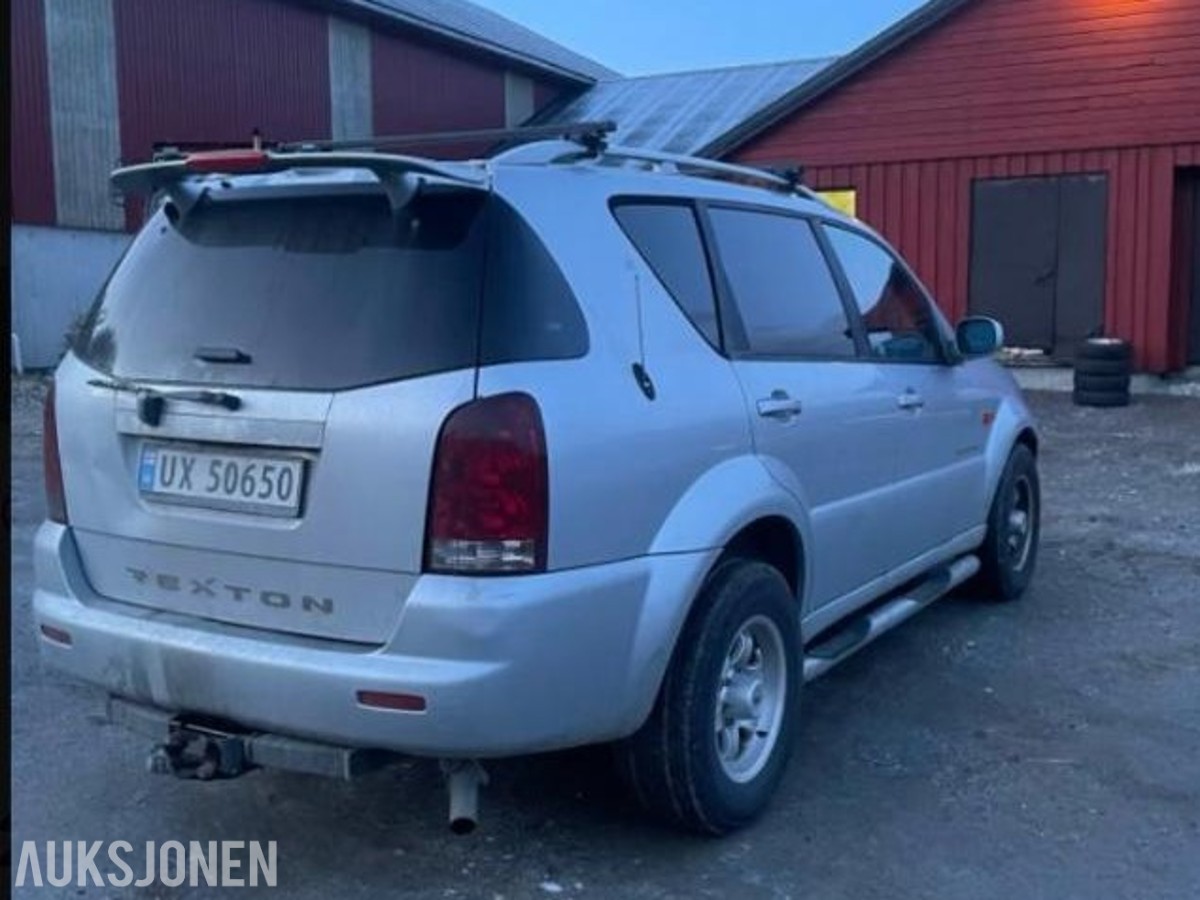 2004 Ssangyong Rexton 2.7 Diesel 4WD, Automat, Hengerfeste, Reparasjonsobjekt