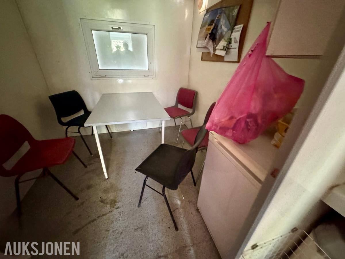 Malthus hjulbrakke - arbeidsbrakke med toalett og vaskerom