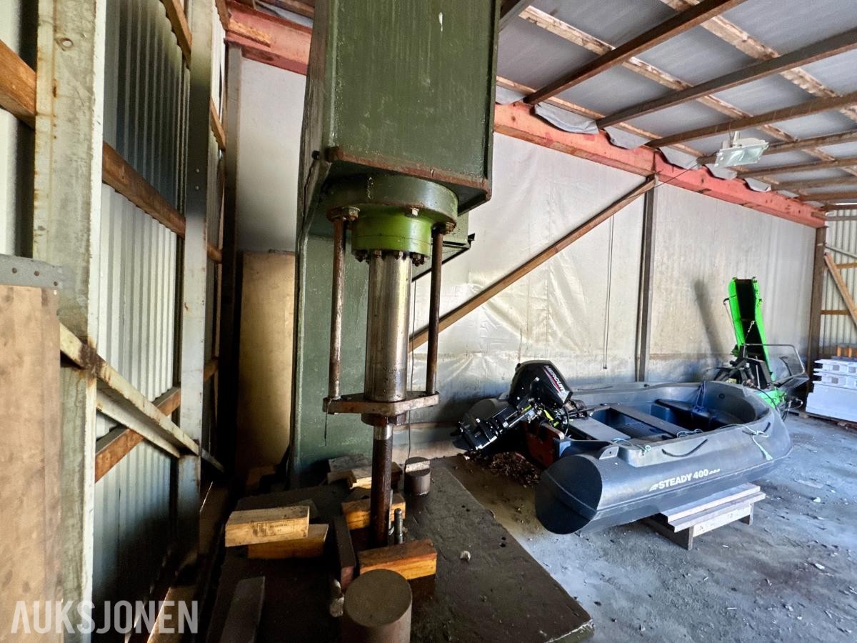 Bauer H2C5 hydraulisk industripresse