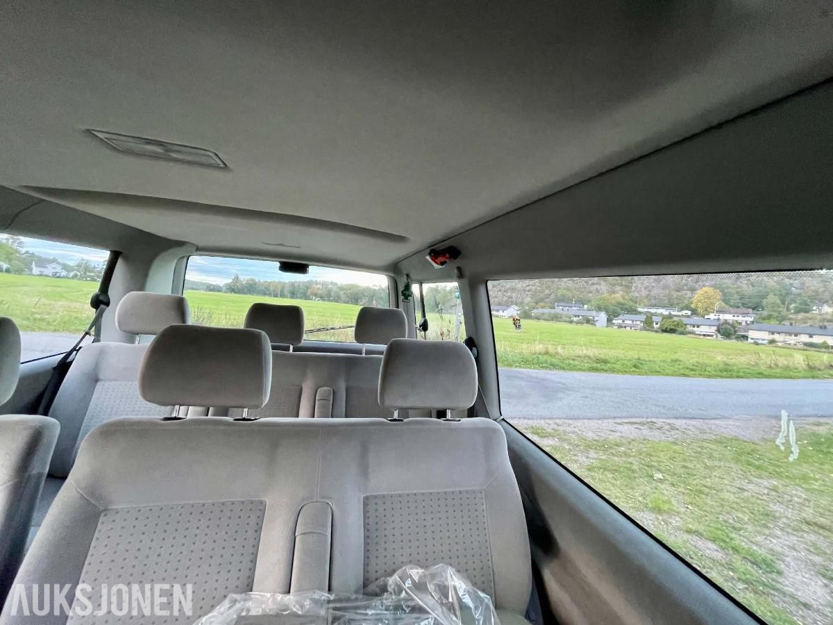 1999 Volkswagen Caravelle 2.5 102hk automat 9 seter eu ok 08.2028