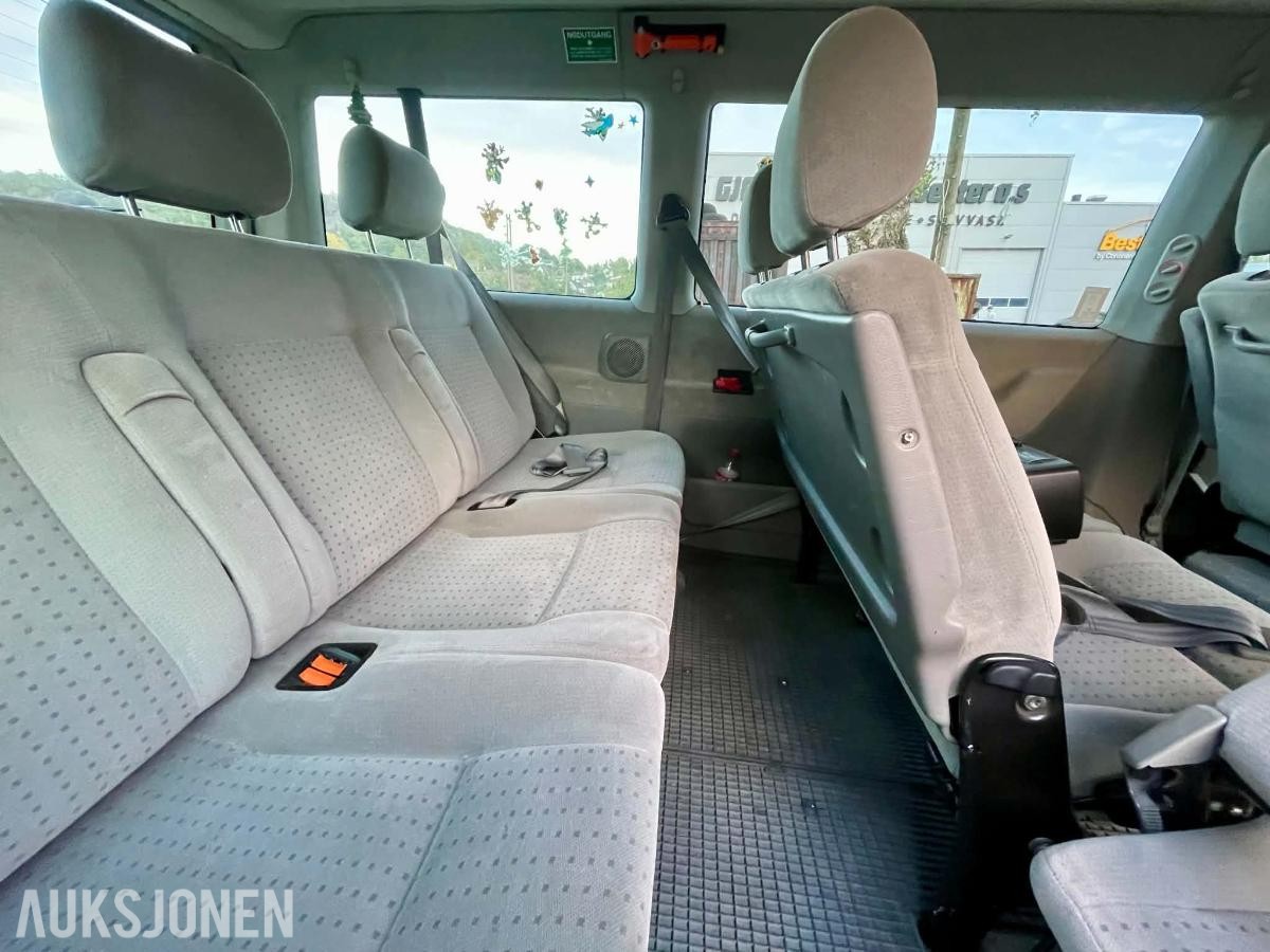 1999 Volkswagen Caravelle 2.5 102hk automat 9 seter eu ok 08.2028