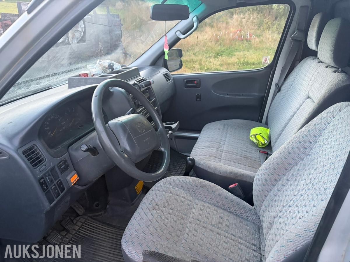 2006 Toyota HiAce - 3 stk selges samlet, se annonse!