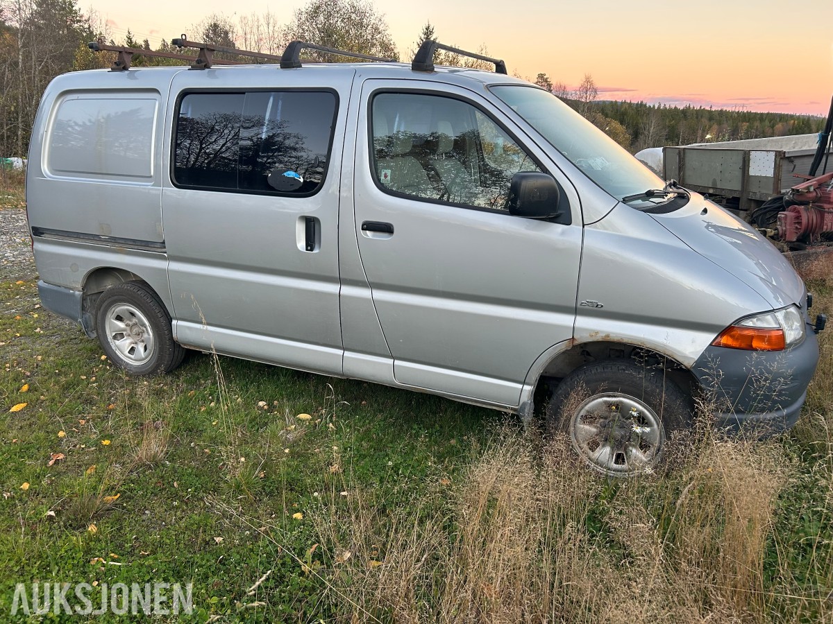 2006 Toyota HiAce - 3 stk selges samlet, se annonse!