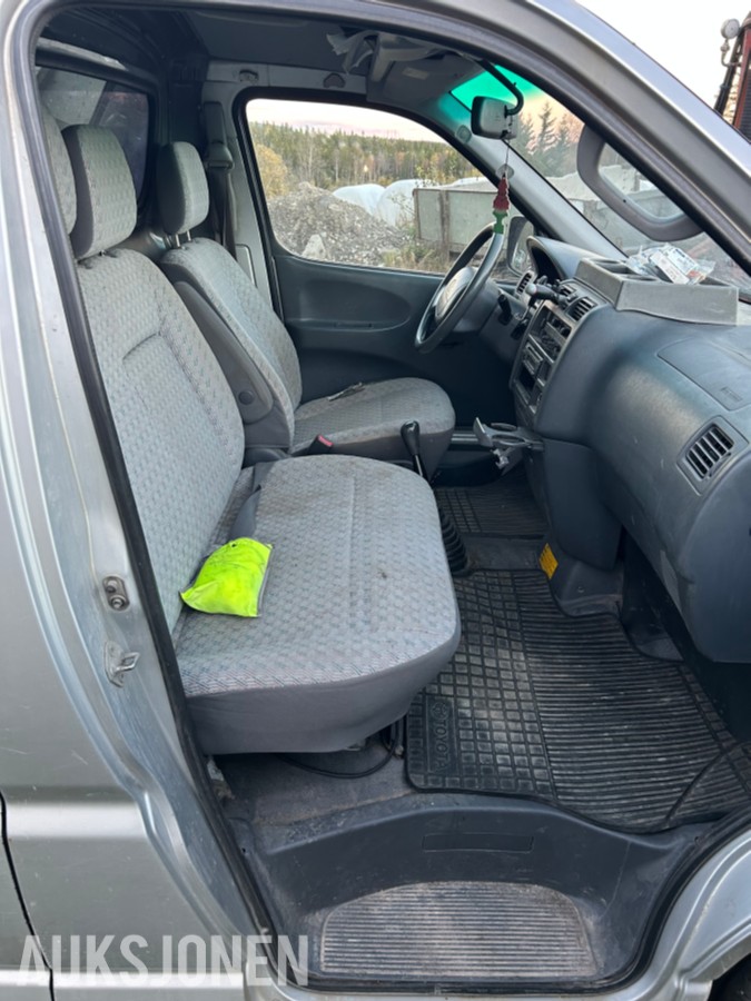 2006 Toyota HiAce - 3 stk selges samlet, se annonse!