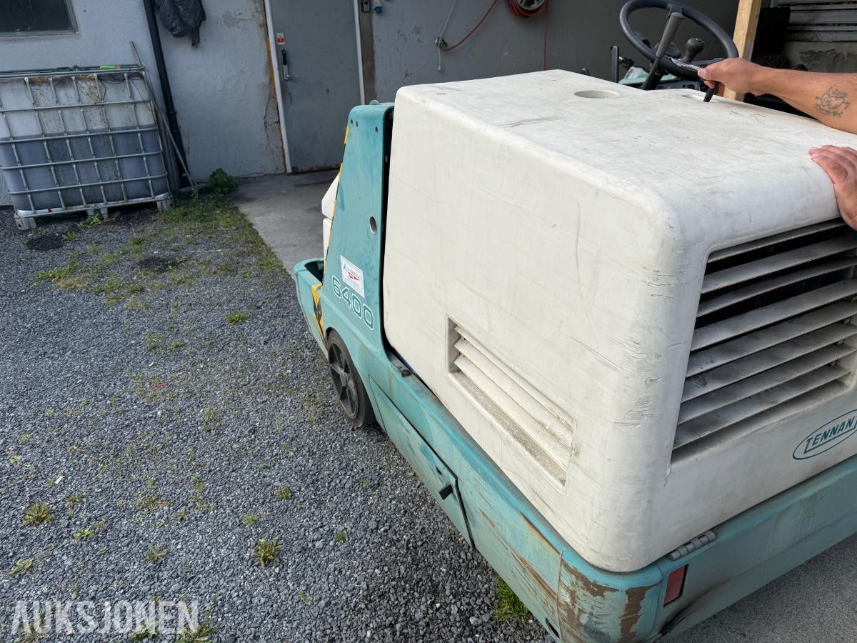 1998 Tennant 6400 Feiemaskin kun 723 Timer