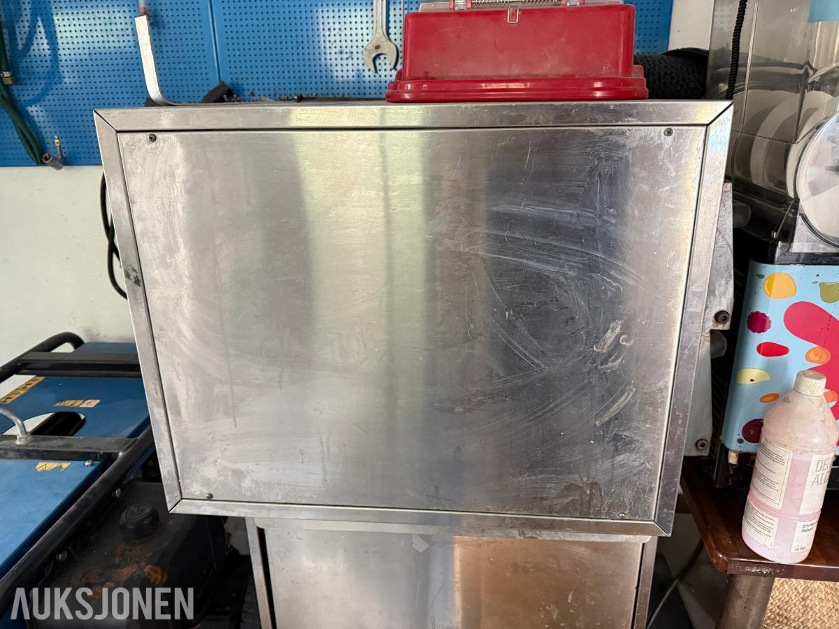 Pizzaovn enkel og solid