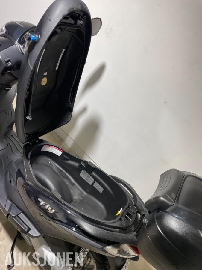 2015 MC - Piaggio Fly 125