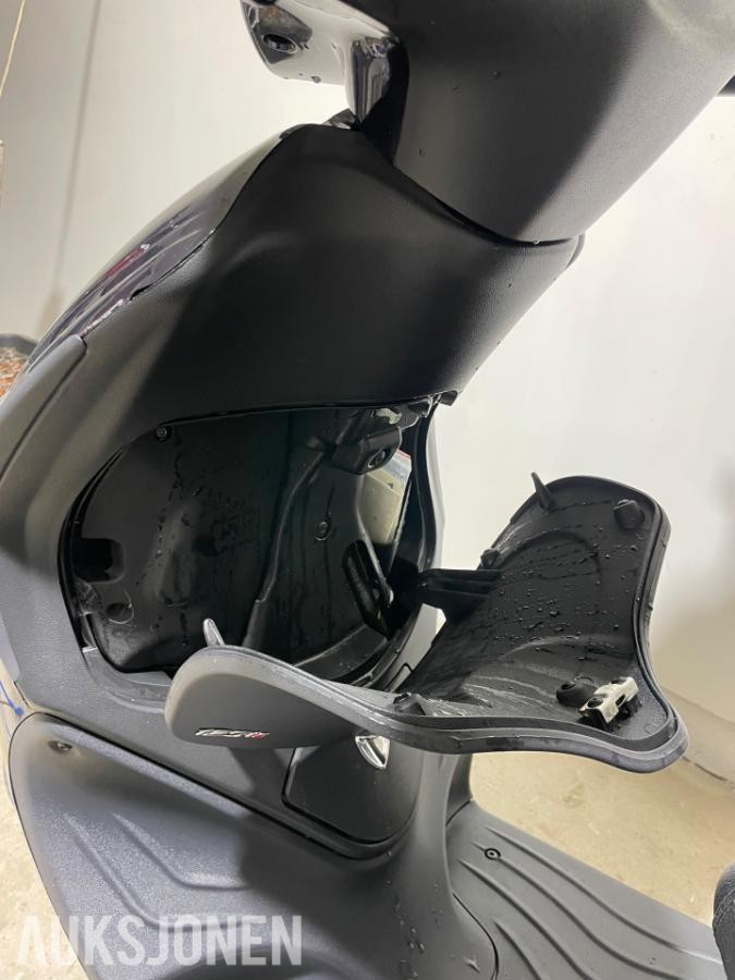 2015 MC - Piaggio Fly 125