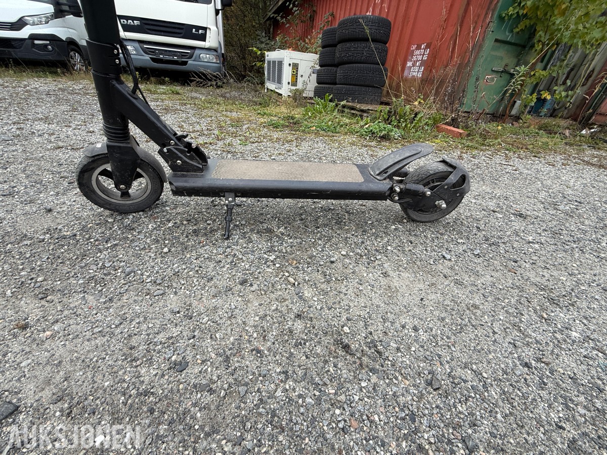 ClassyWalk elektrisk sparkesykkel - uten lader.