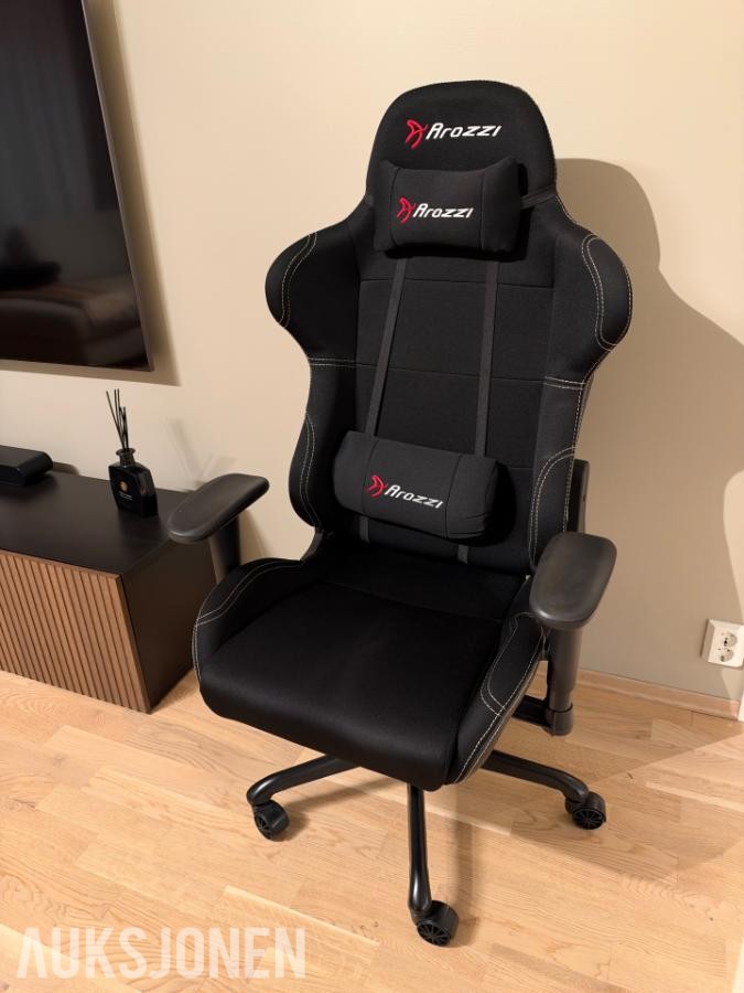 Arozzi gamingstol – svært pent brukt / nesten som ny
