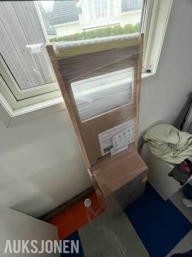NY - Benkeplate med underlimt kompositt vask