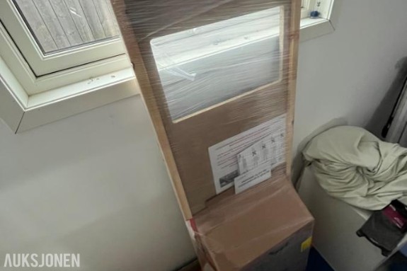NY - Benkeplate med underlimt kompositt vask