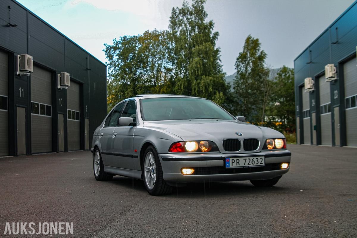 1999 BMW 520i E39 AUTOMAT CRUISEKONTROLL SOLTAK