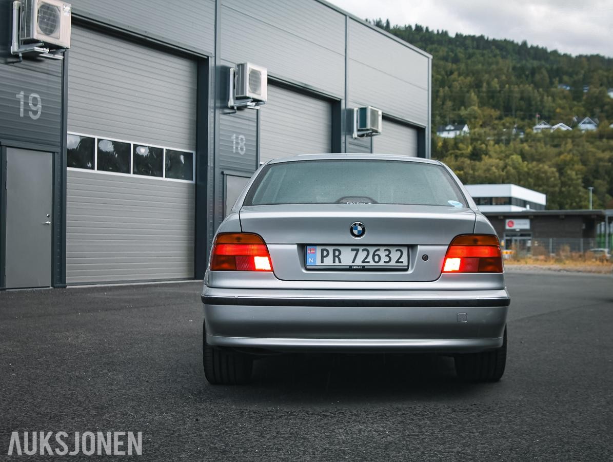 1999 BMW 520i E39 AUTOMAT CRUISEKONTROLL SOLTAK