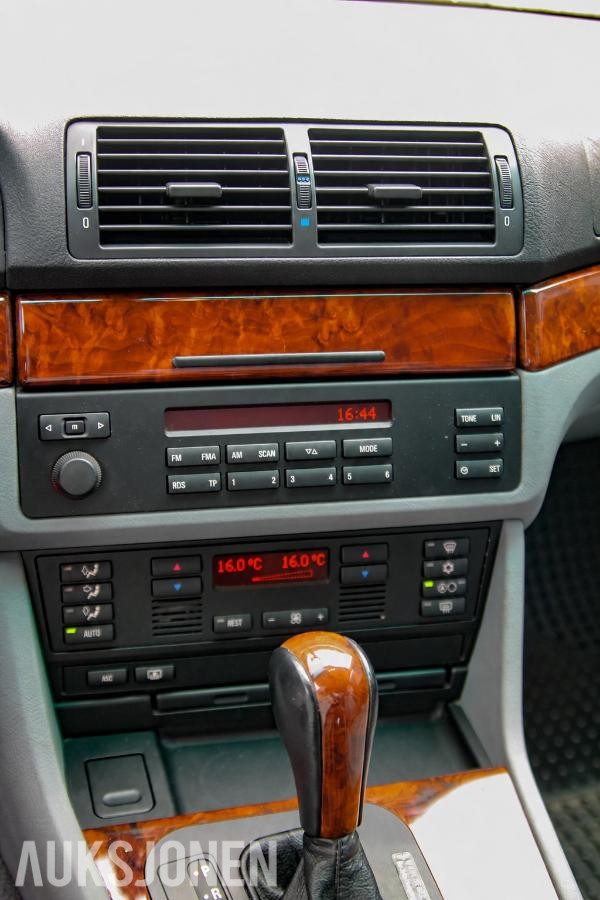 1999 BMW 520i E39 AUTOMAT CRUISEKONTROLL SOLTAK