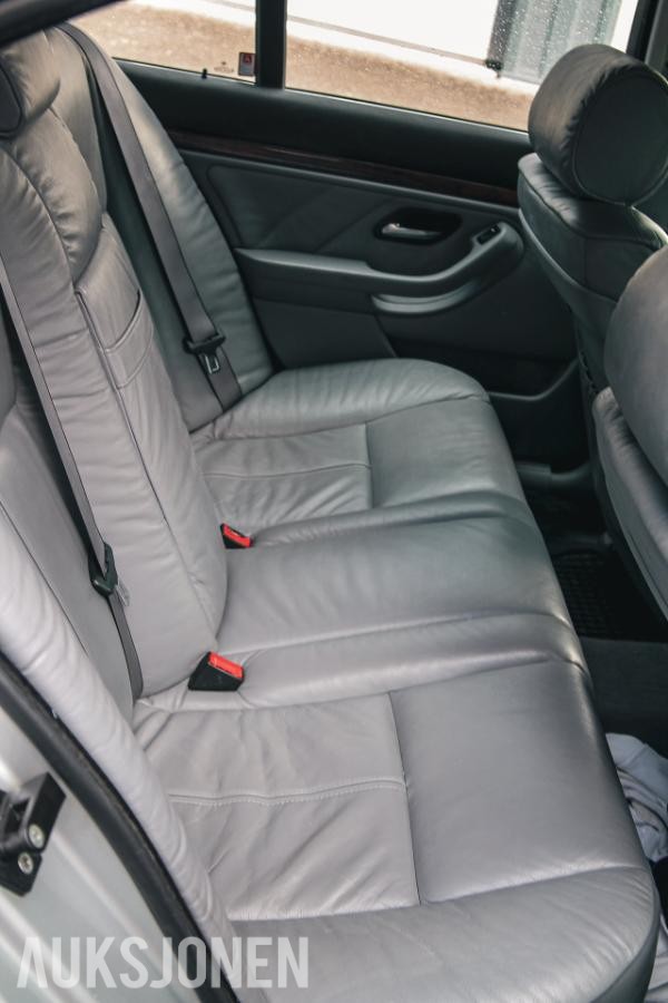 1999 BMW 520i E39 AUTOMAT CRUISEKONTROLL SOLTAK