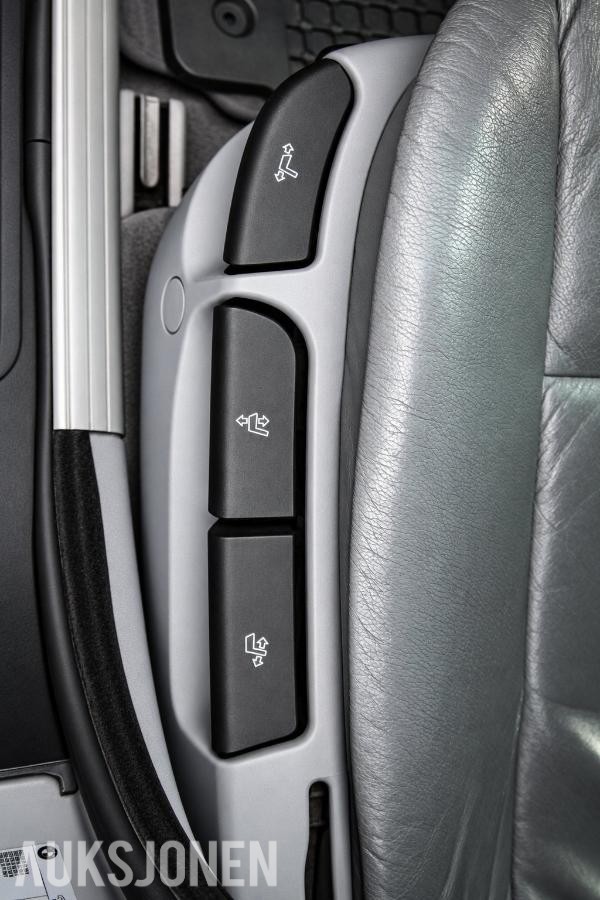1999 BMW 520i E39 AUTOMAT CRUISEKONTROLL SOLTAK