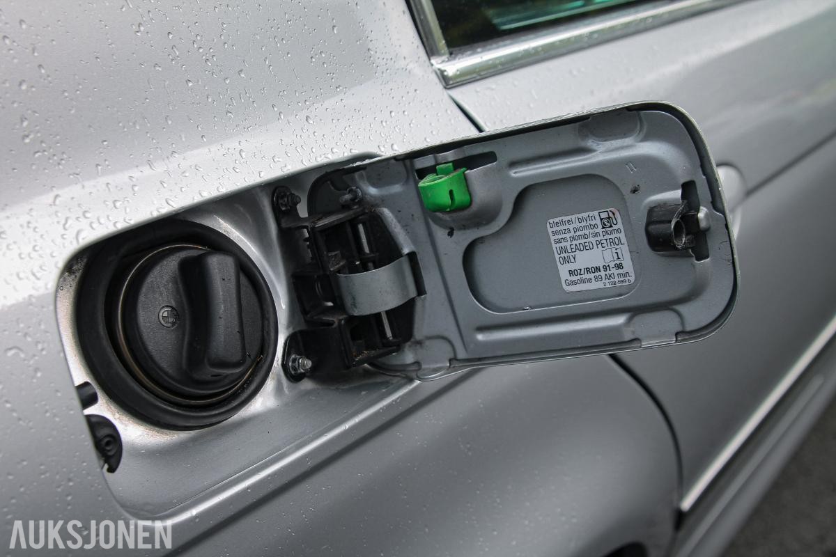 1999 BMW 520i E39 AUTOMAT CRUISEKONTROLL SOLTAK