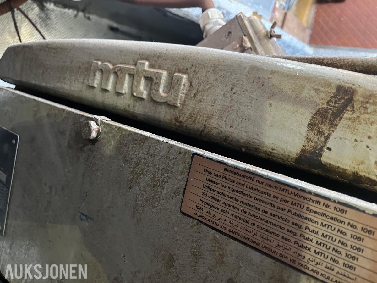 Mercedes/MTU 12V 183 med TwinDisk gir - båtmotor - ingen minstepris