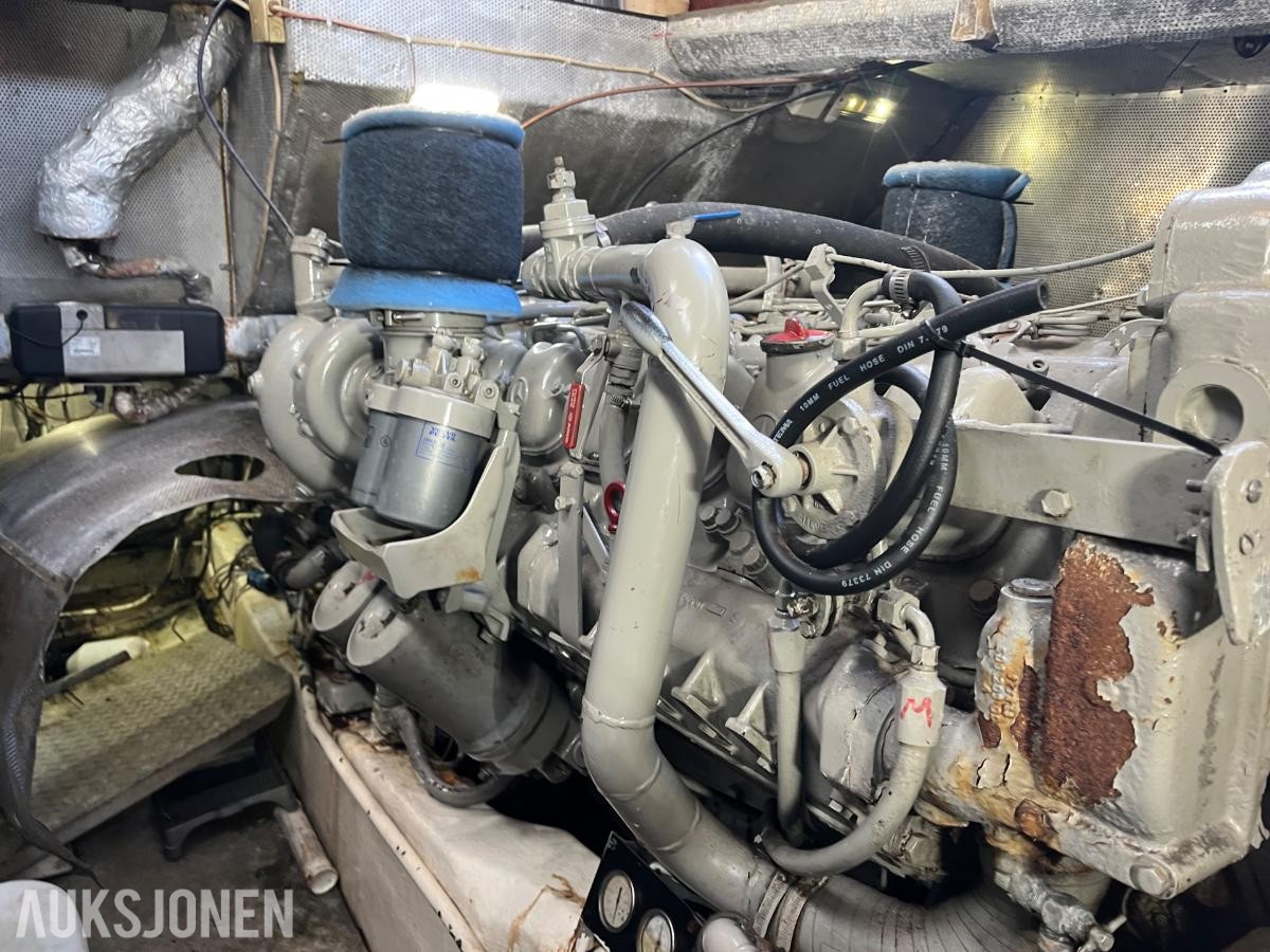 Mercedes/MTU 12V 183 med TwinDisk gir - båtmotor - ingen minstepris