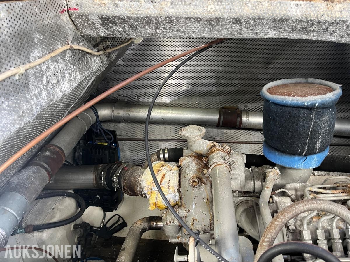 Mercedes/MTU 12V 183 med TwinDisk gir - båtmotor - ingen minstepris