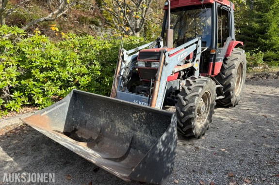 1992 CASE IH International 895XL Traktor, 6 183 t, 4WD, Veto FX-15 laster, snøskuffe, pallegaffel