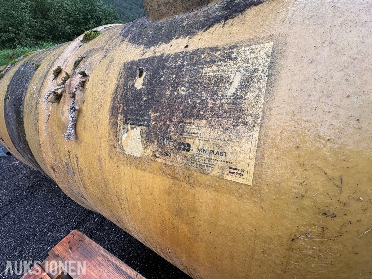 2004 Bokn Plast glassfibertank ca. 4 meter