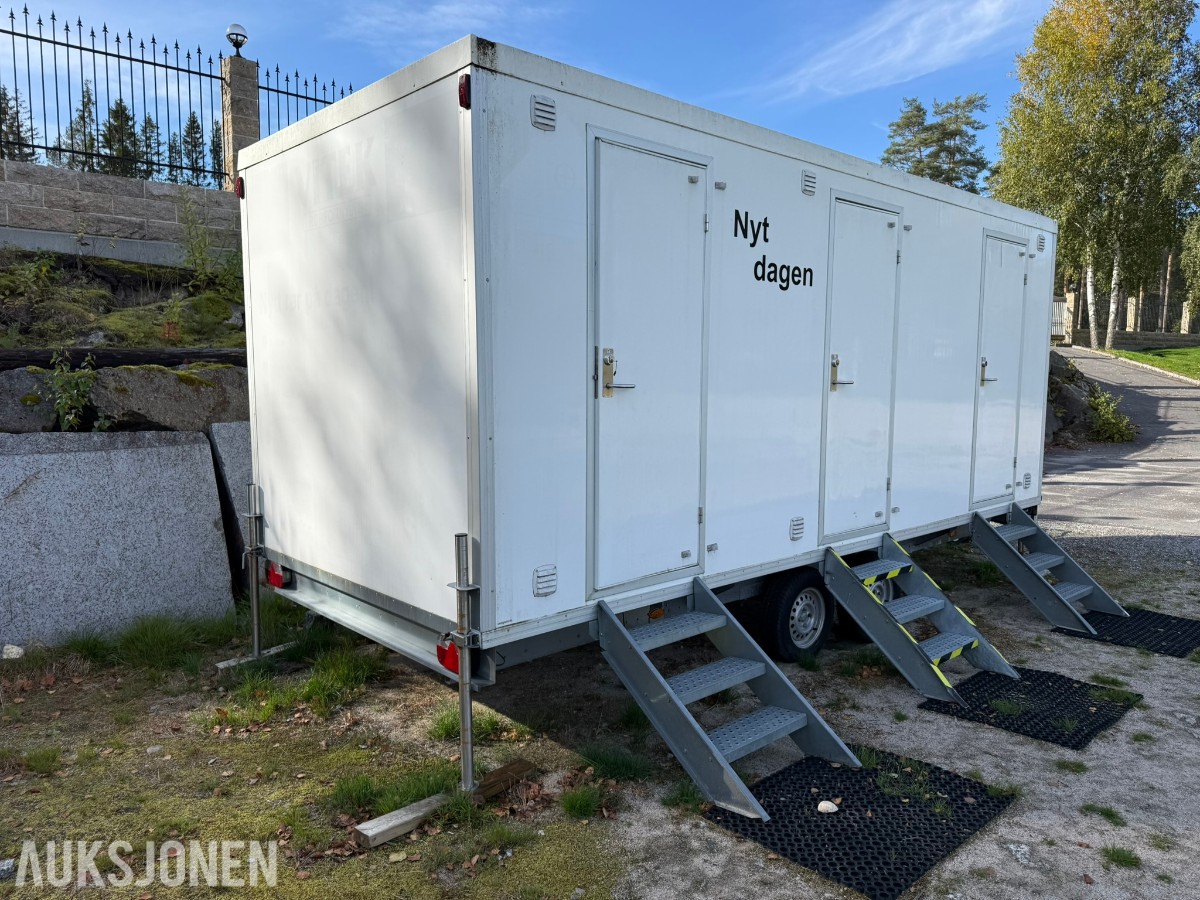 Arnpro 550MB sanitærbrakke – 3 separate bad med dusj/WC – 230/400V 