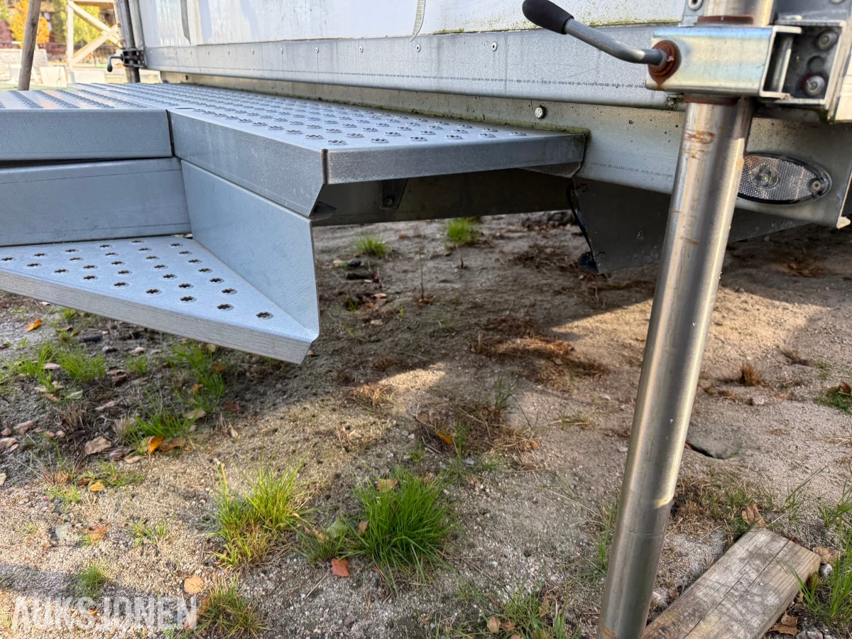 Arnpro 550MB sanitærbrakke – 3 separate bad med dusj/WC – 230/400V 