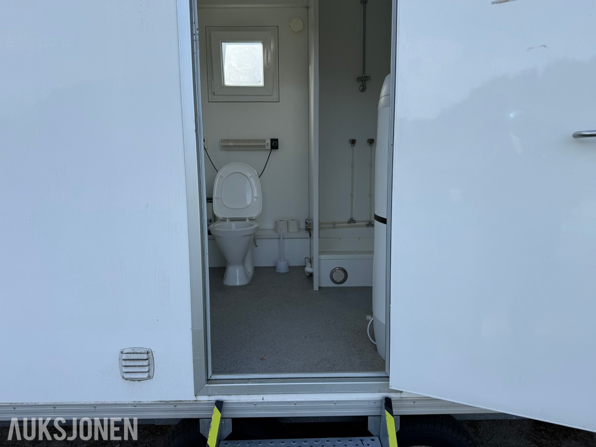 Arnpro 550MB sanitærbrakke – 3 separate bad med dusj/WC – 230/400V 