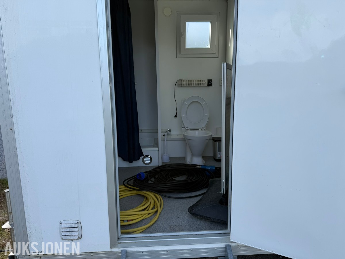Arnpro 550MB sanitærbrakke – 3 separate bad med dusj/WC – 230/400V 