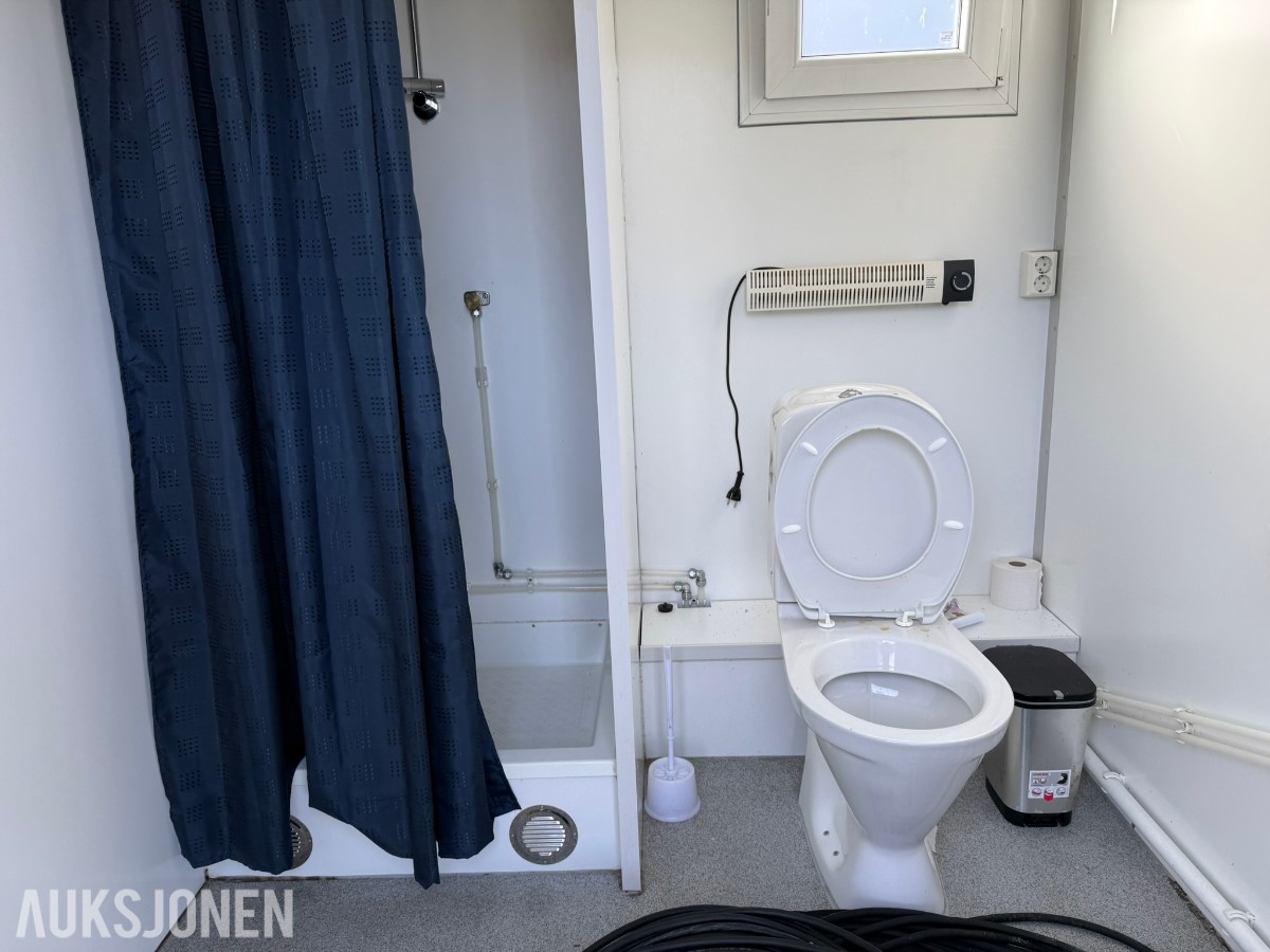 Arnpro 550MB sanitærbrakke – 3 separate bad med dusj/WC – 230/400V 