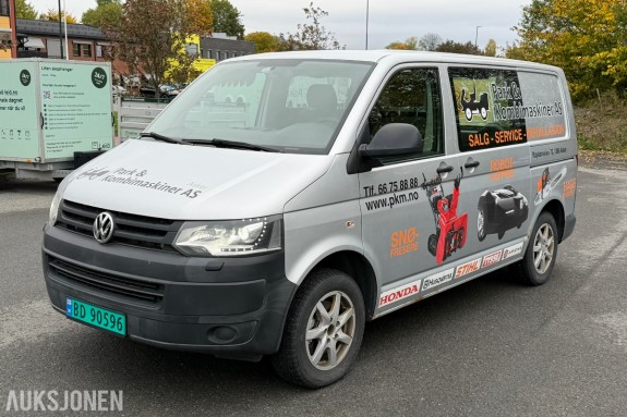 2015 Volkswagen Transporter 140 HK 4MOTION MANUELL HENGERFESTE VARMER CRUISE SKYVEDØRER