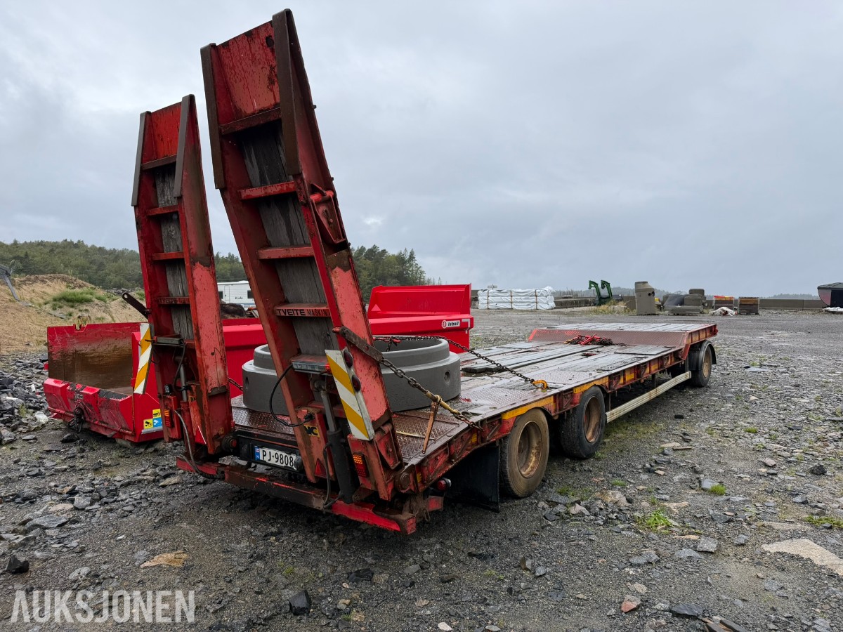 2012 NC Maskinhenger JA-30-L , 3 aksler, kjørebruer, rep.objekt