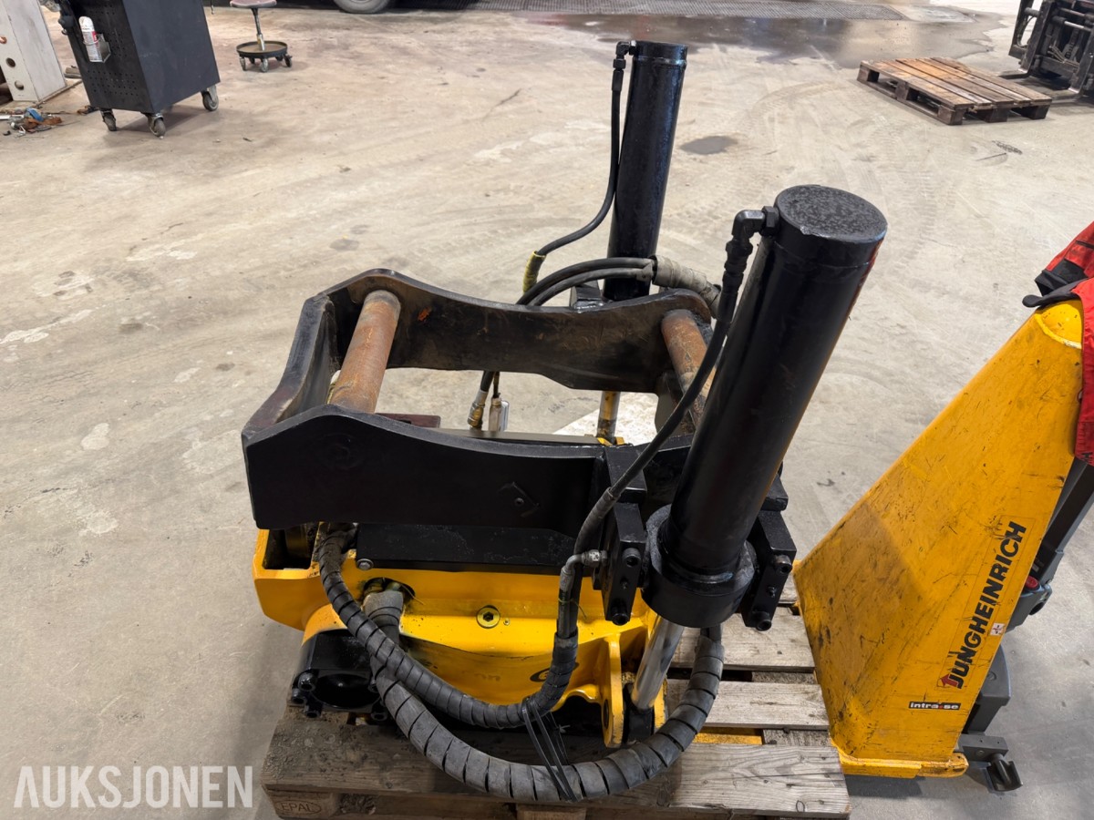 2011 Engcon EC30 Tiltrotator med S70 feste