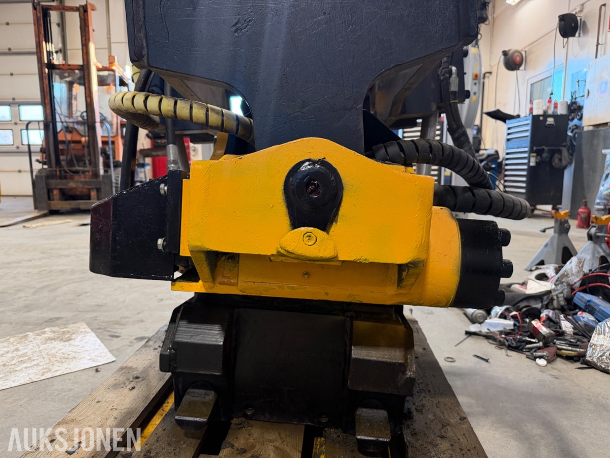 2011 Engcon EC30 Tiltrotator med S70 feste