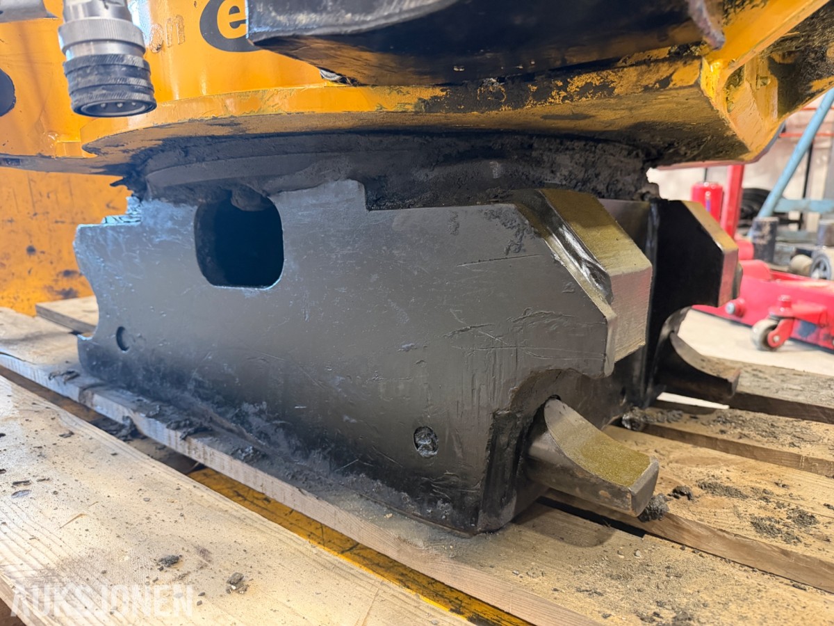 2011 Engcon EC30 Tiltrotator med S70 feste