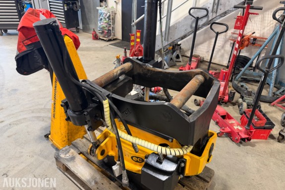 2011 Engcon EC30 Tiltrotator med S70 feste
