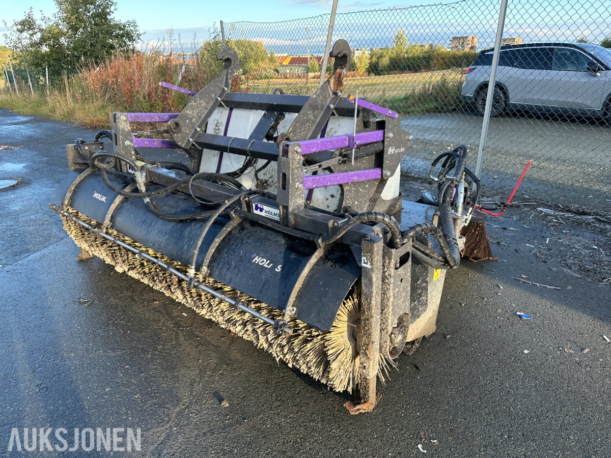 2019 Holms 300-2.5 Feiekost, BM feste, sidekost, vanntank