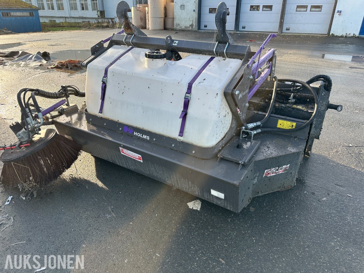 2019 Holms 300-2.5 Feiekost, BM feste, sidekost, vanntank