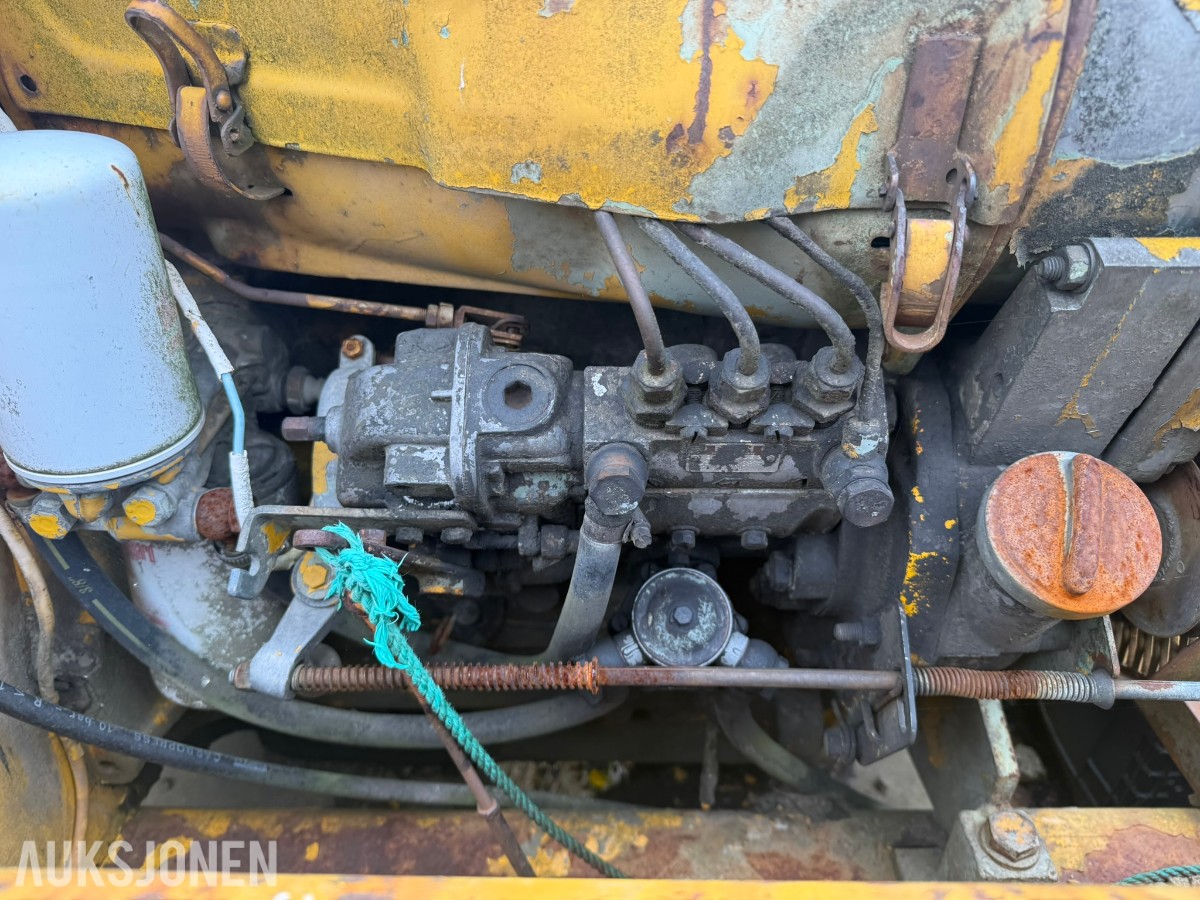 Dynapac CH 47 slepevals, Deutz 3-syl. motor,