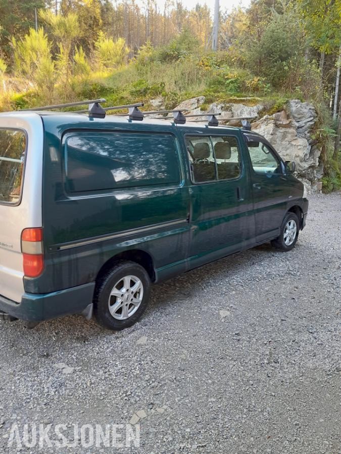 2006 Toyota HiAce 4x4 lang 6 seter hengerfeste  eu ok 09.2028