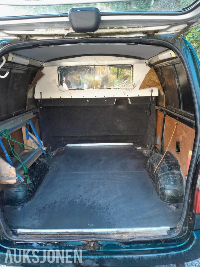 2006 Toyota HiAce 4x4 lang 6 seter hengerfeste  eu ok 09.2028
