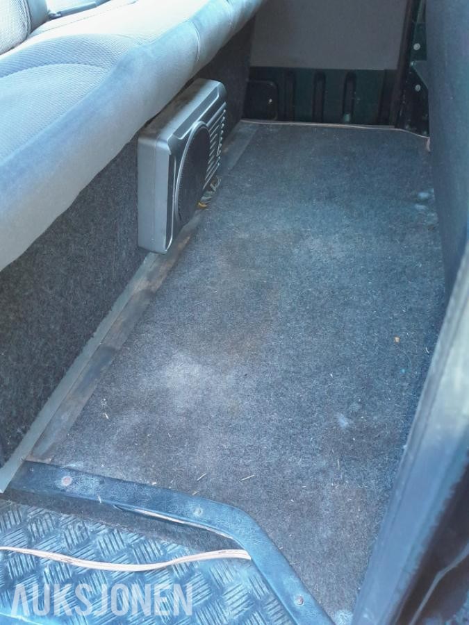 2006 Toyota HiAce 4x4 lang 6 seter hengerfeste  eu ok 09.2028