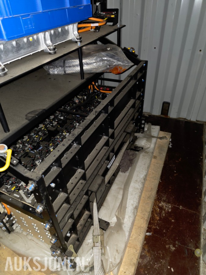 CA 2020 BATTERIPAKKE 95 KWH MED RAMME – 666 V NOMINELL