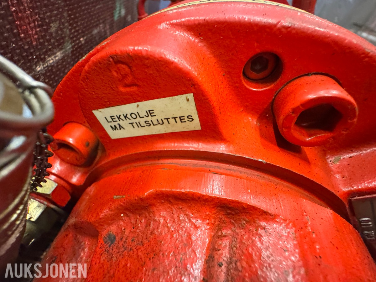 Hydraulisk motor og sentral for Simplex vinsj 
