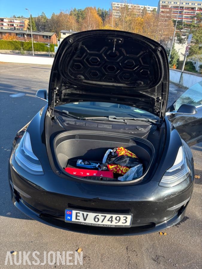 2019 Tesla Model 3 LONG RANGE AWD EN EIER