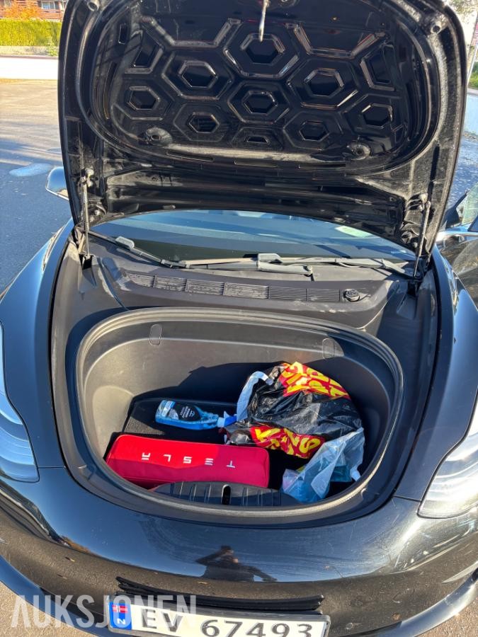 2019 Tesla Model 3 LONG RANGE AWD EN EIER